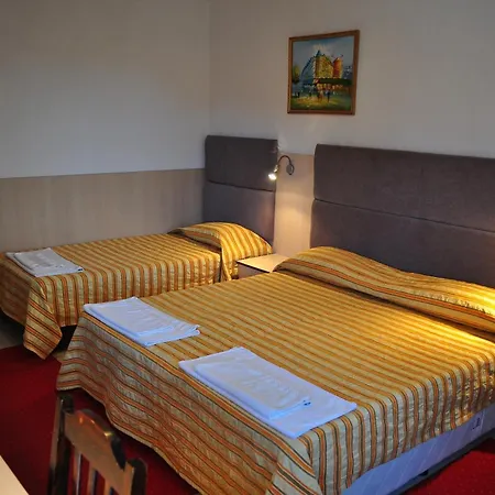 Family Daf Pensión Obzor