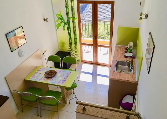 Family Daf 招待所 4*